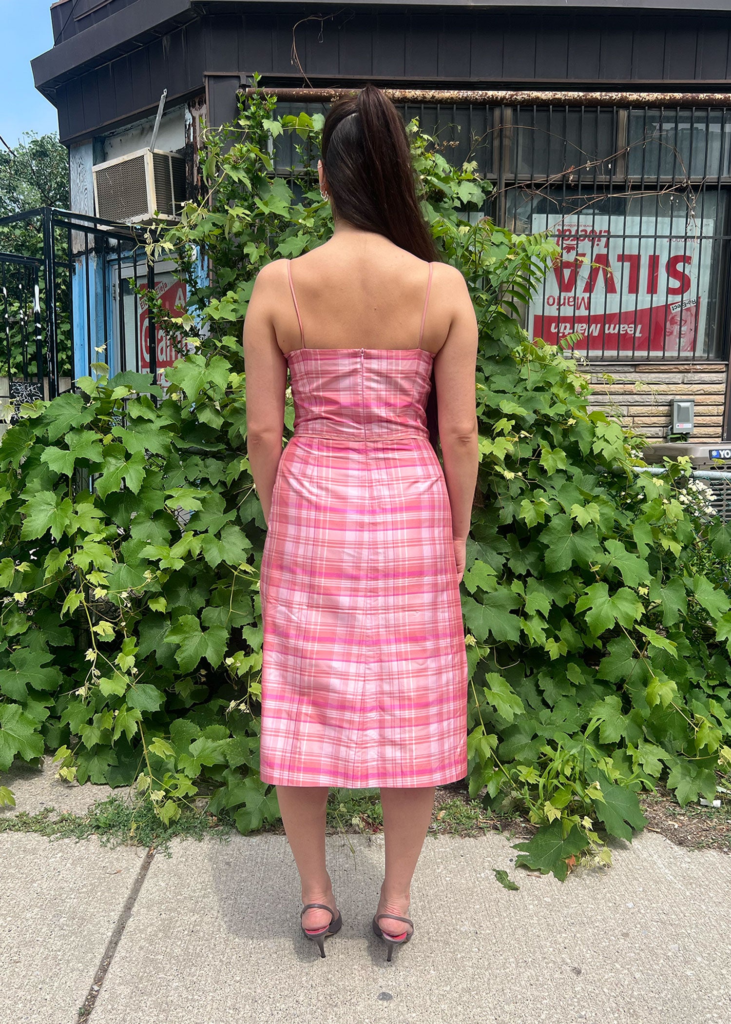 Shin Choi Bergdorf Goodman Silk Plaid Dress (M) – Regolare Shin Choi Bergdorf Goodman Silk Plaid Dress (M) – Regolare